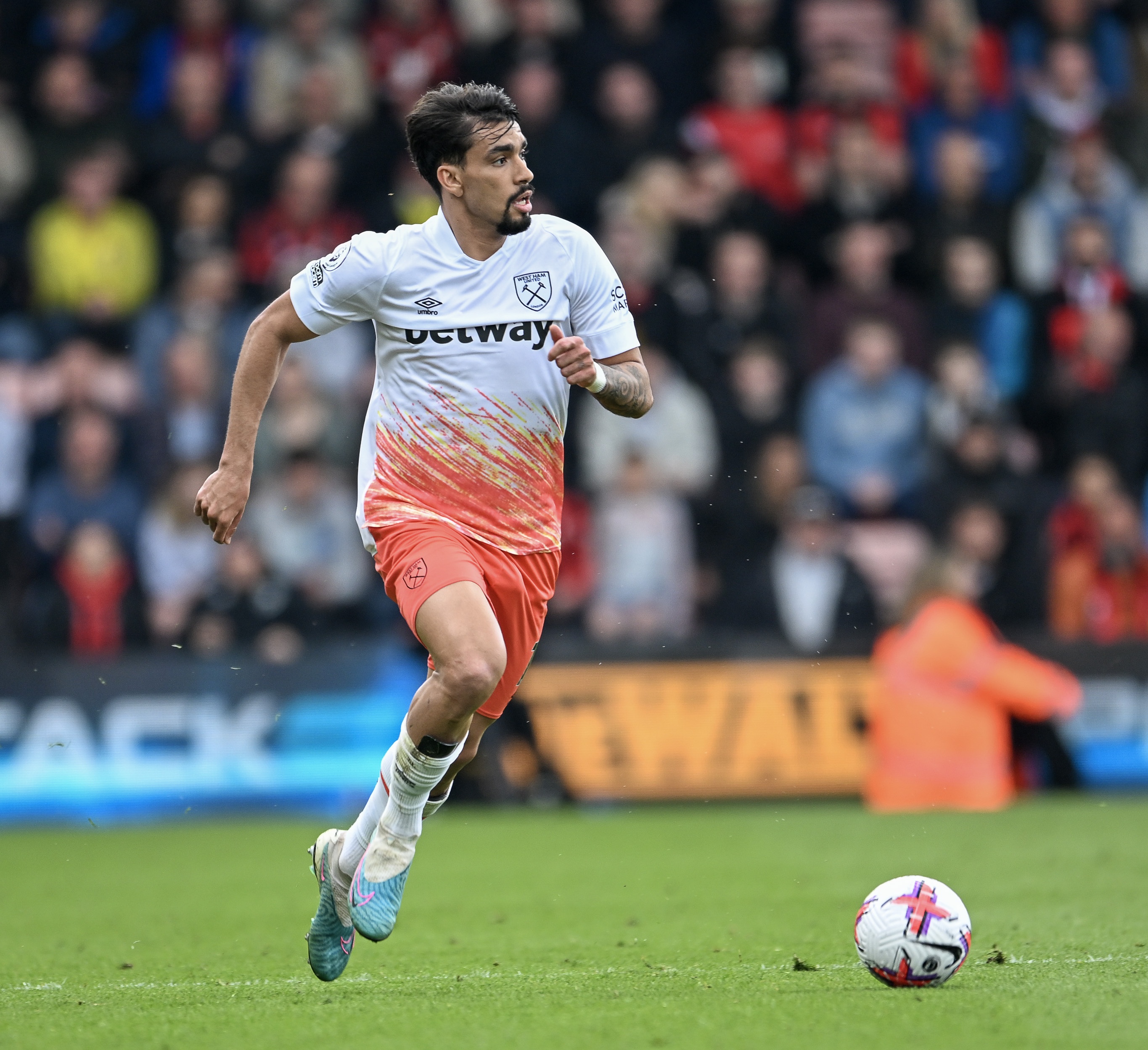 天空：西汉姆愿冬窗出售帕奎塔，但希望能租借回来踢完本赛季