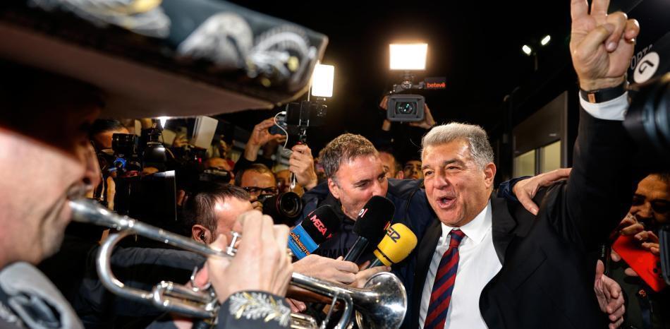 zhibo8-拉波尔塔：这届任期我将打造一支顶级球队，继续壮大巴萨阵容