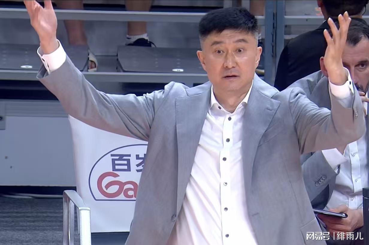 直播吧-没有任何奖项！CBA强力锋线惨遭打压，或被广东队重金截胡？